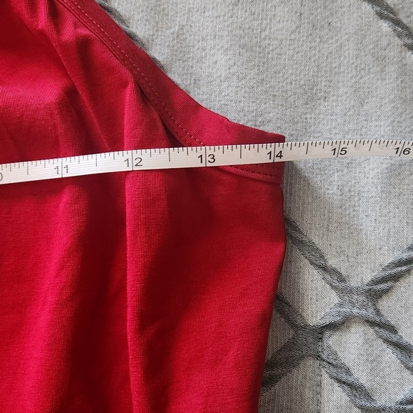 Elegant Red Jumpsuit - Picture 3 of 9